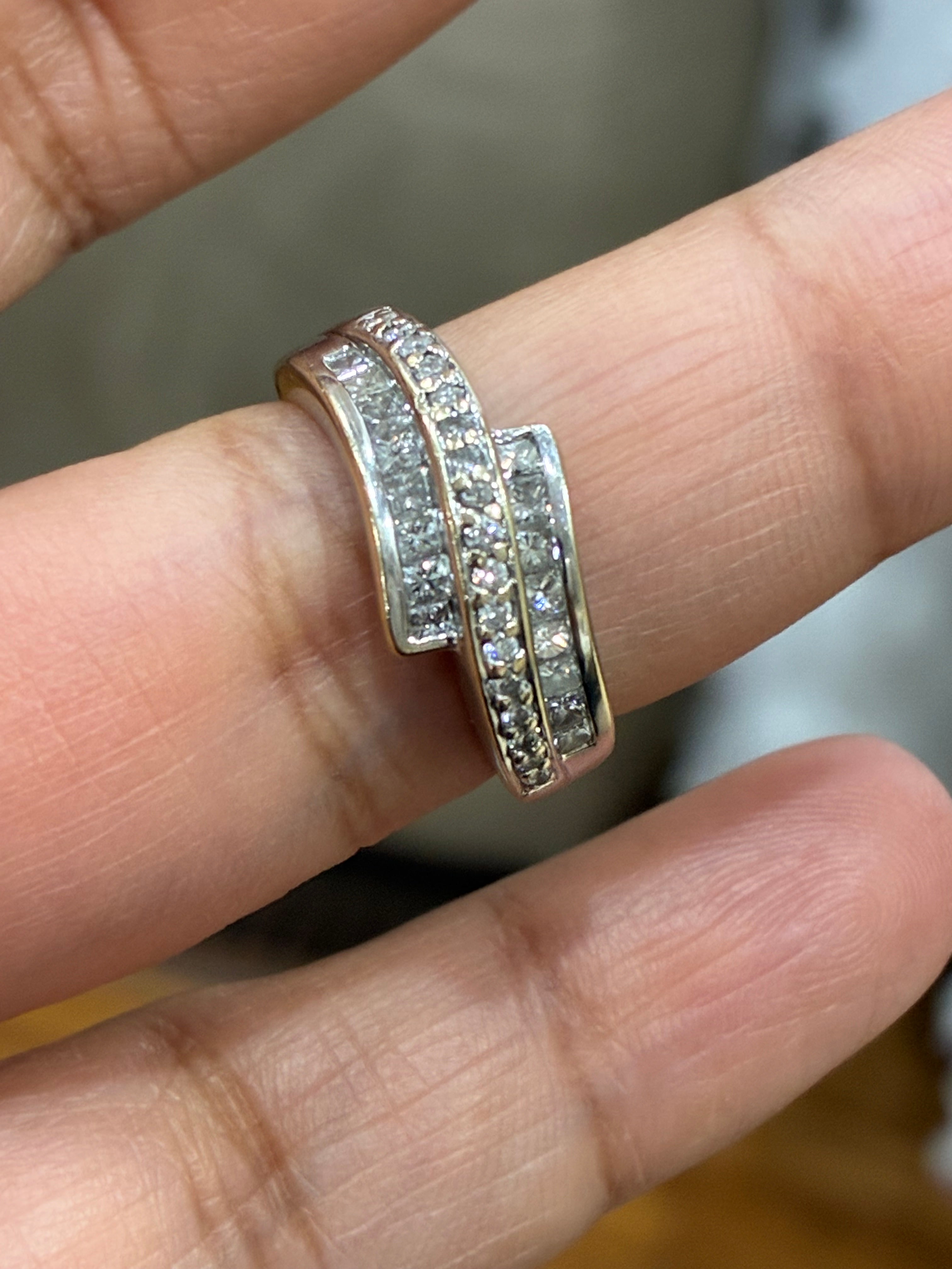 18K Gold Diamond Ring | 1 Carat Natural Diamonds | Baguette Rows