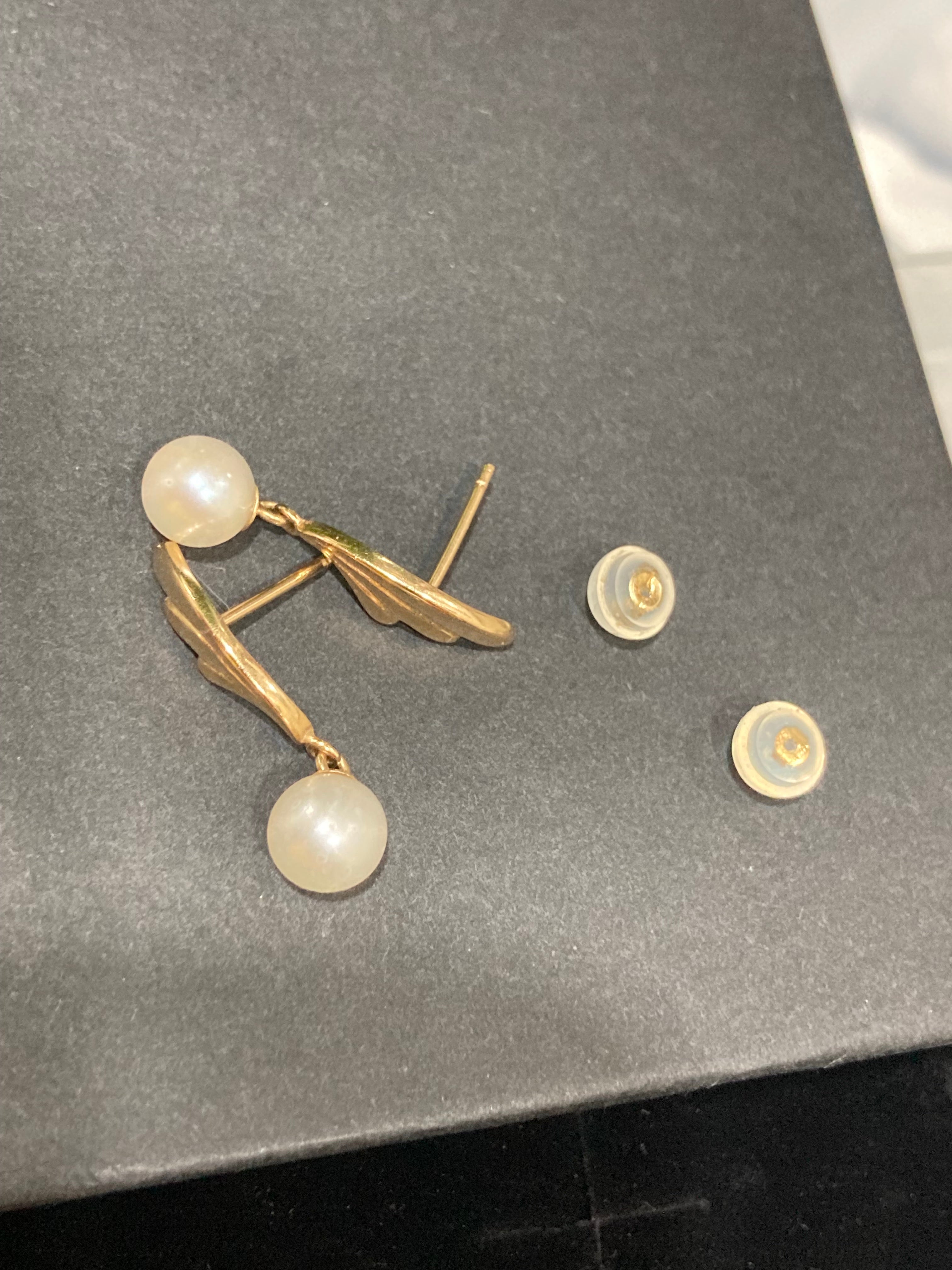 Gold Pearl Dangle Earrings | Elegant Classic Jewelry