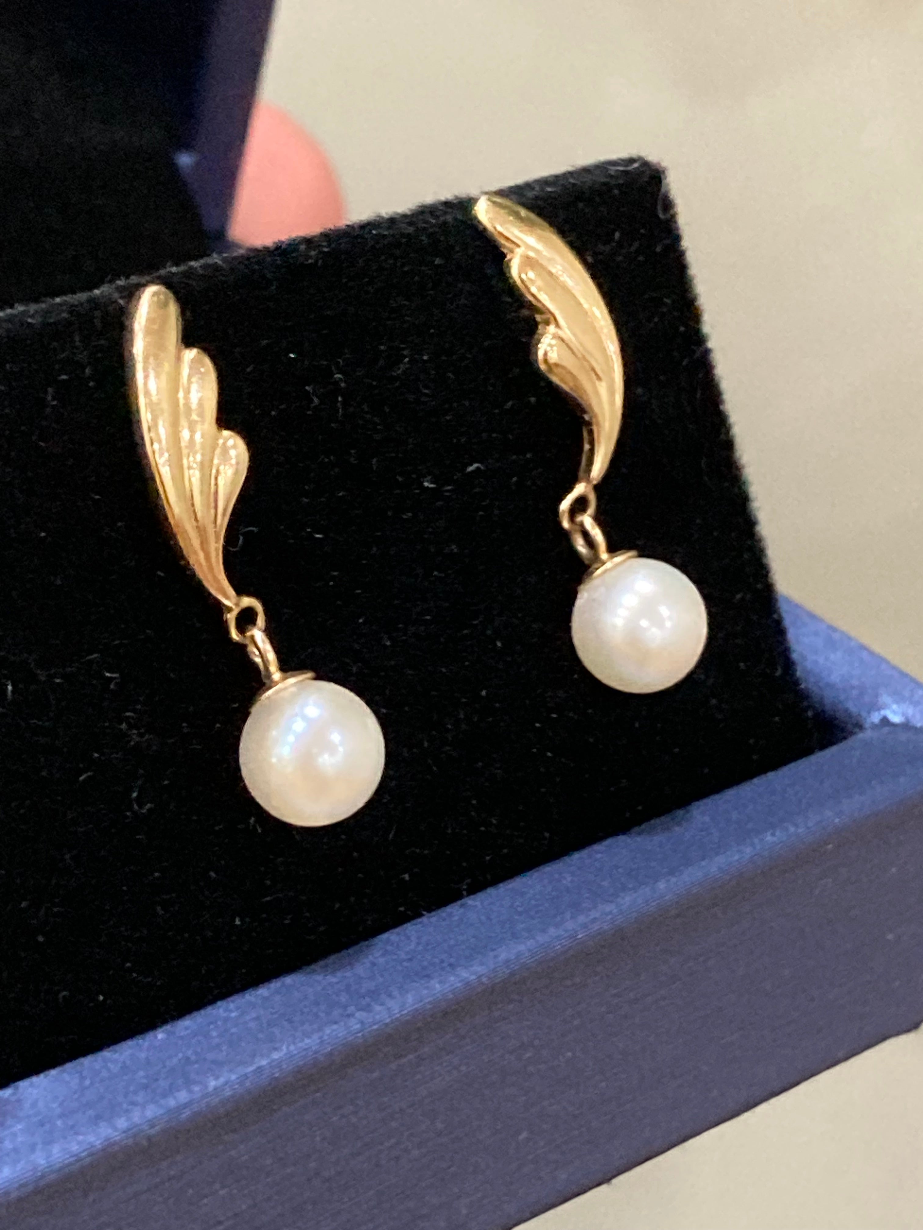 Gold Pearl Dangle Earrings | Elegant Classic Jewelry