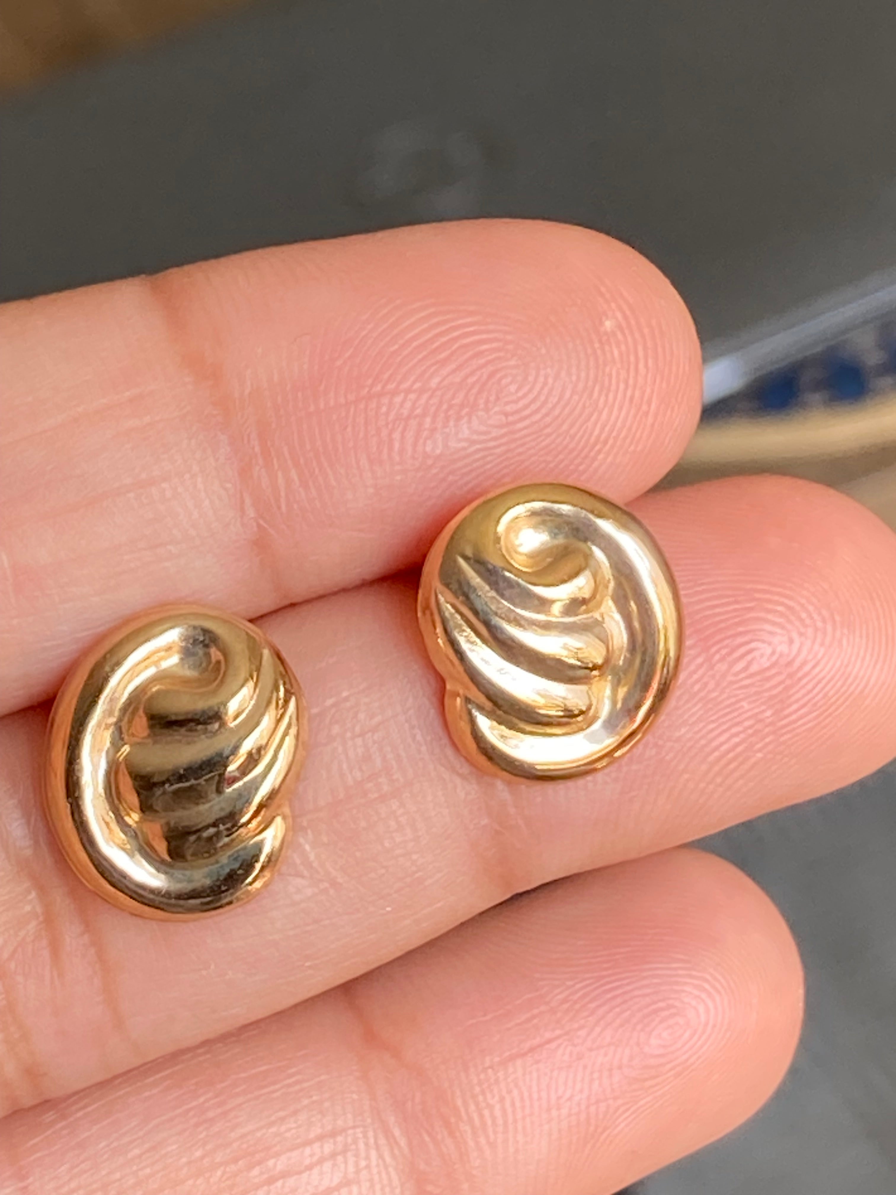Gold Swirl Vintage Earrings